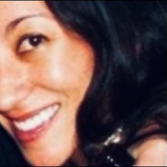 Meet your Posher, Mrs. Z - Picture 1 of 1